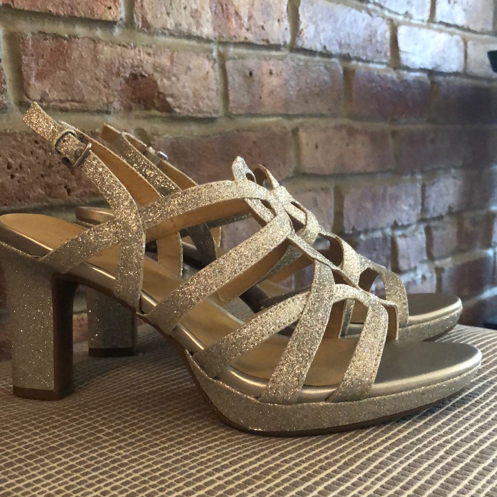 Naturalizer “Cameron” silver glitter heels